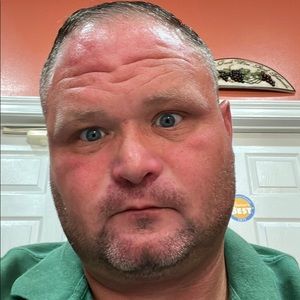 Meet your Posher, Travis